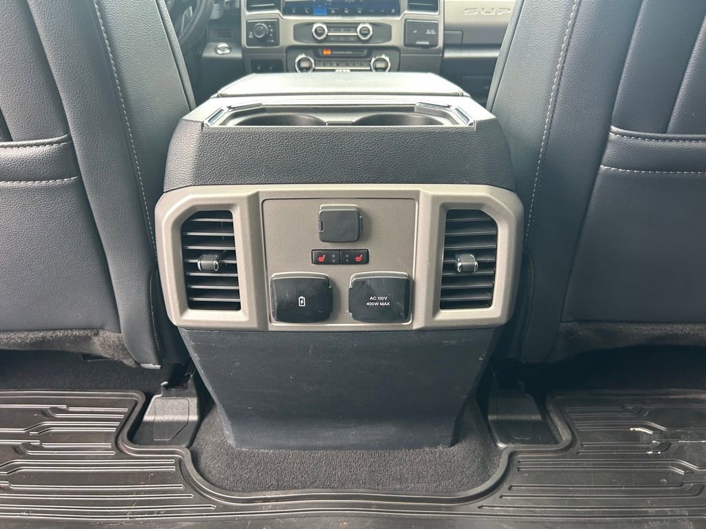 Used 2022 Ford F250 Lariat w/ Black Appearance Package image 12