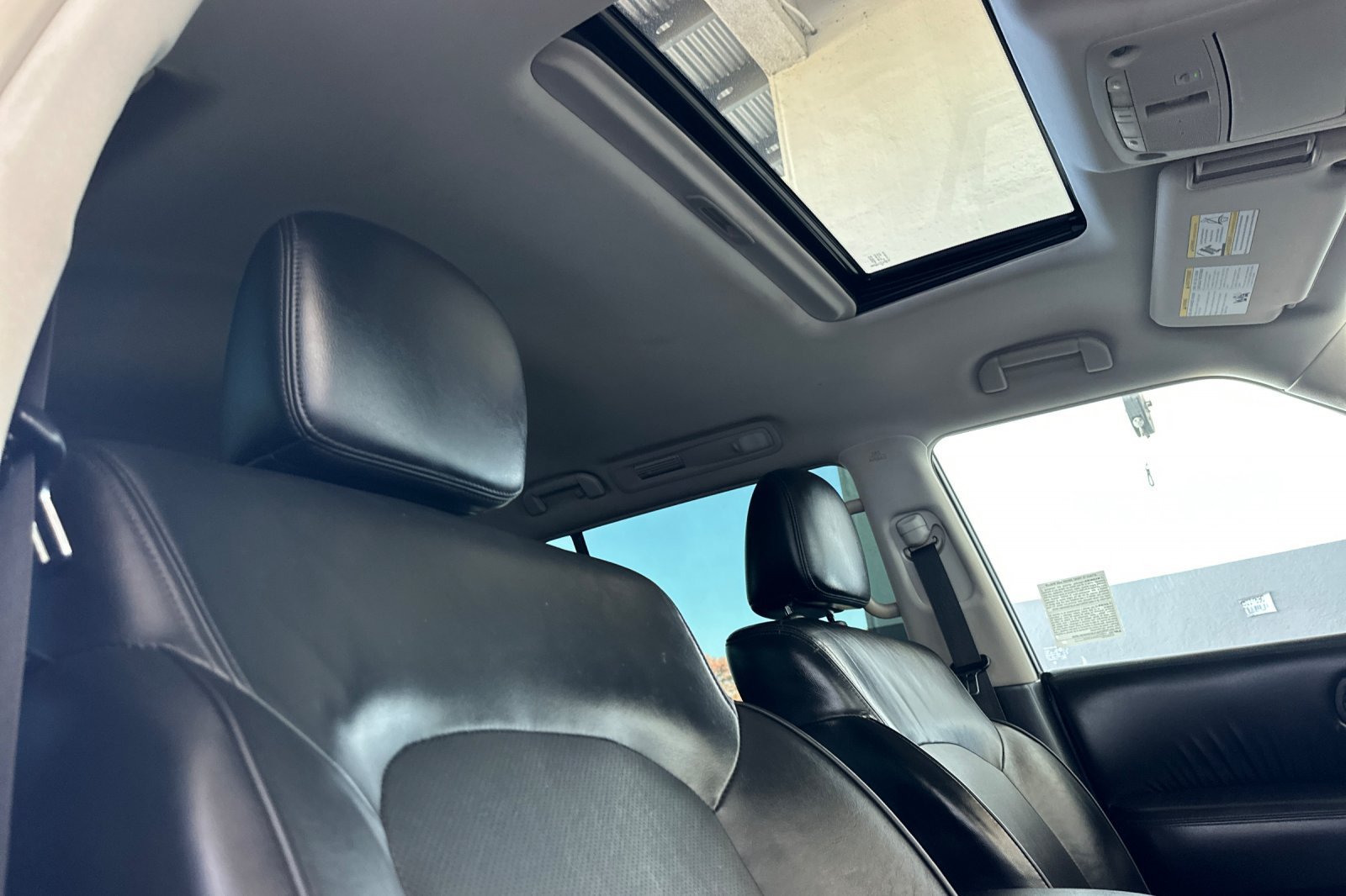 Used 2022 Nissan Armada SL RWD image 22