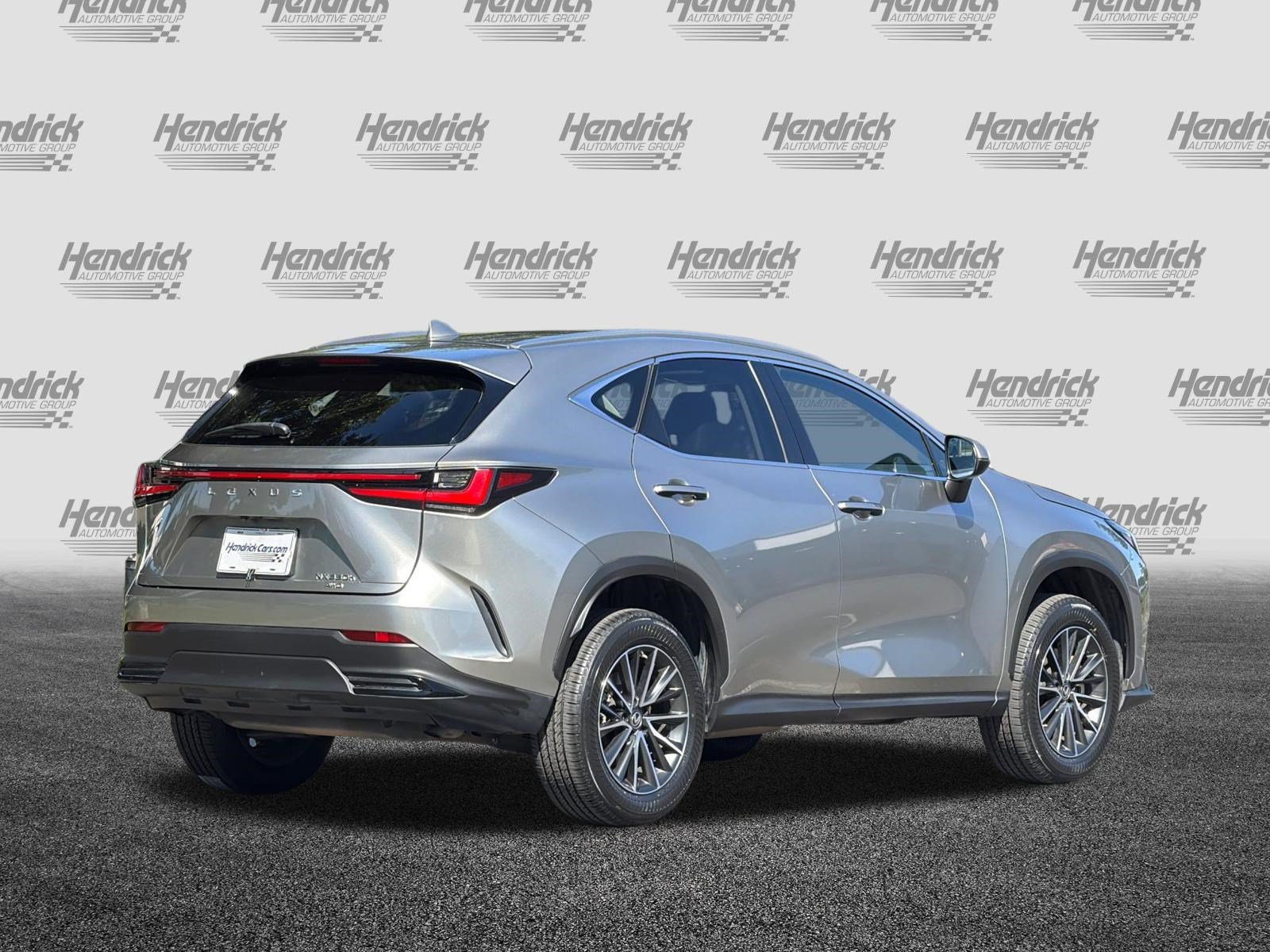 Used 2022 Lexus NX 350h AWD w/ Towing Package (2000 Lbs) image 5