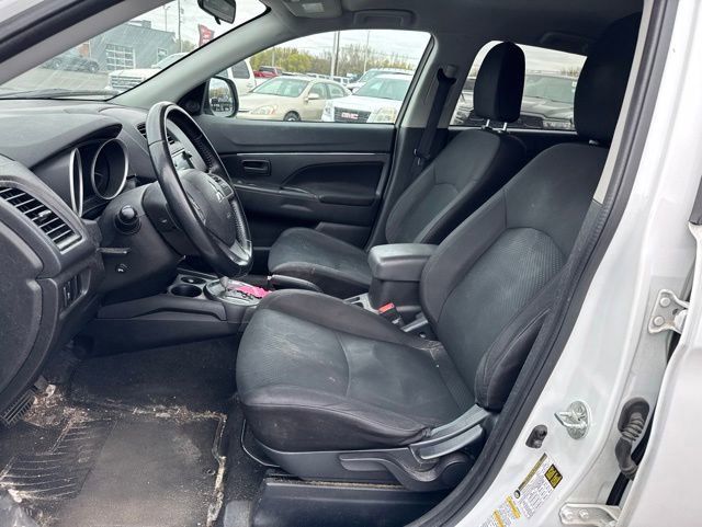 Used 2015 Mitsubishi Outlander Sport ES FWD image 12