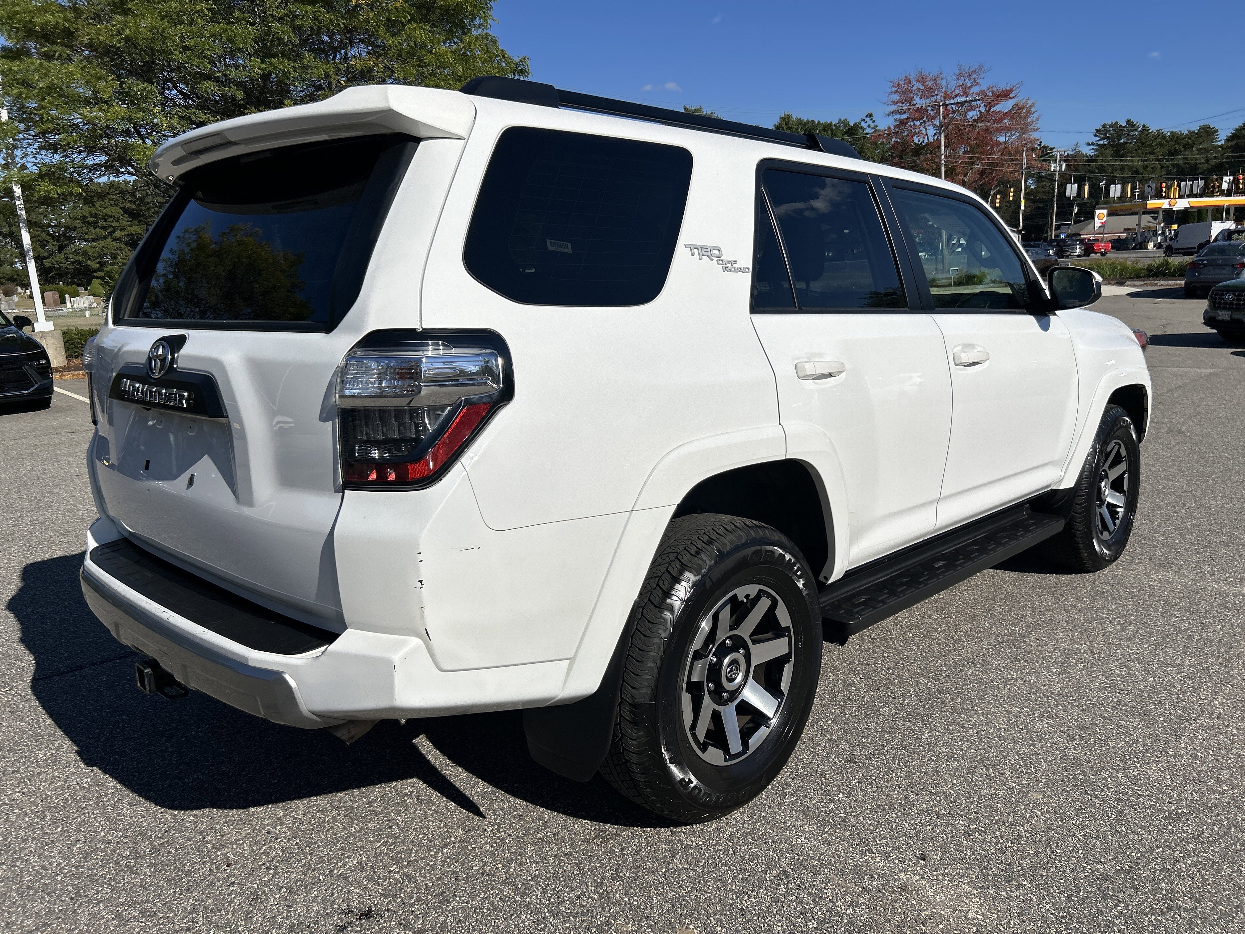 Used 2024 Toyota 4Runner TRD Off-Road image 5