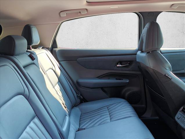 Used 2023 Nissan Ariya AWD/4WD image 23