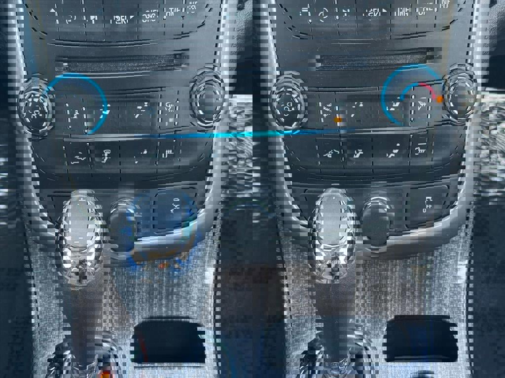 Used 2016 Chevrolet Malibu LT w/ Power Convenience Package image 10