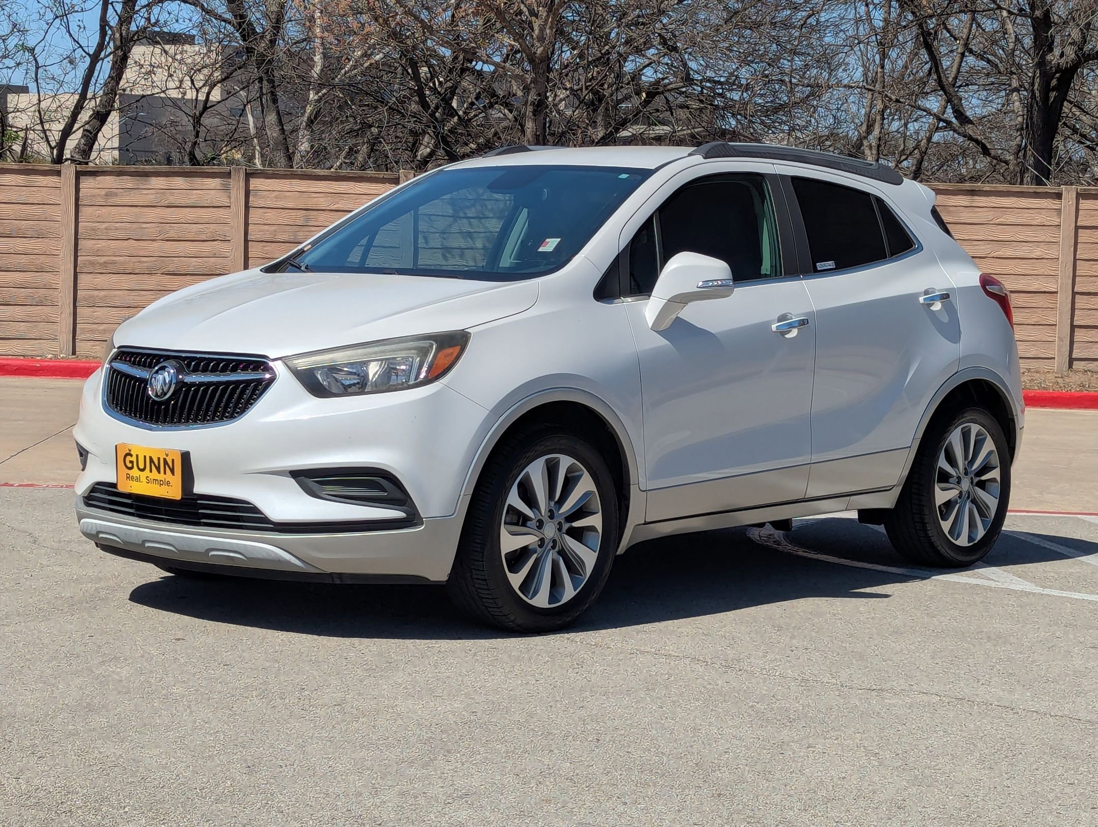 Used 2017 Buick Encore Preferred image 8