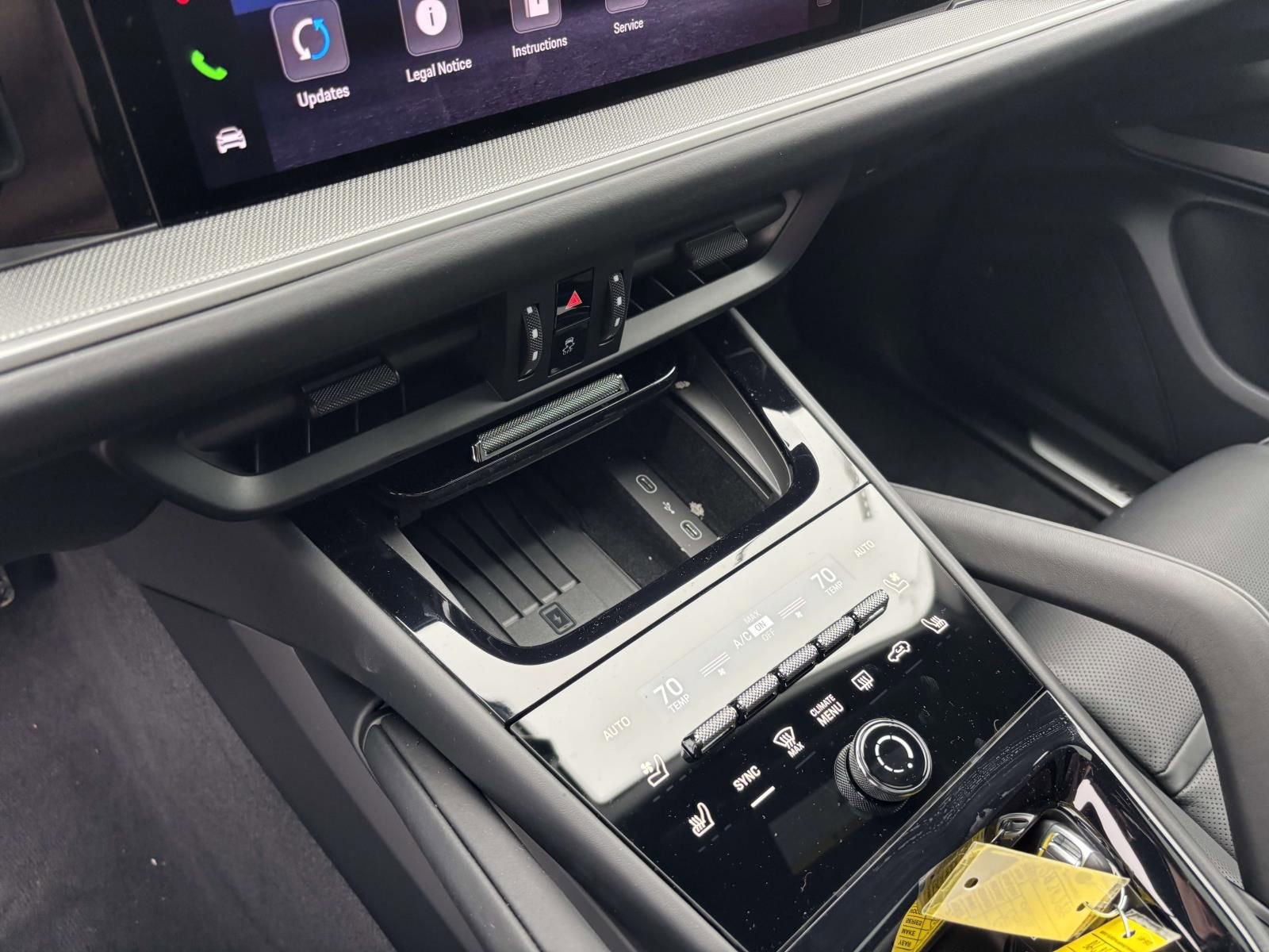 New 2026 Porsche Cayenne Coupe image 33