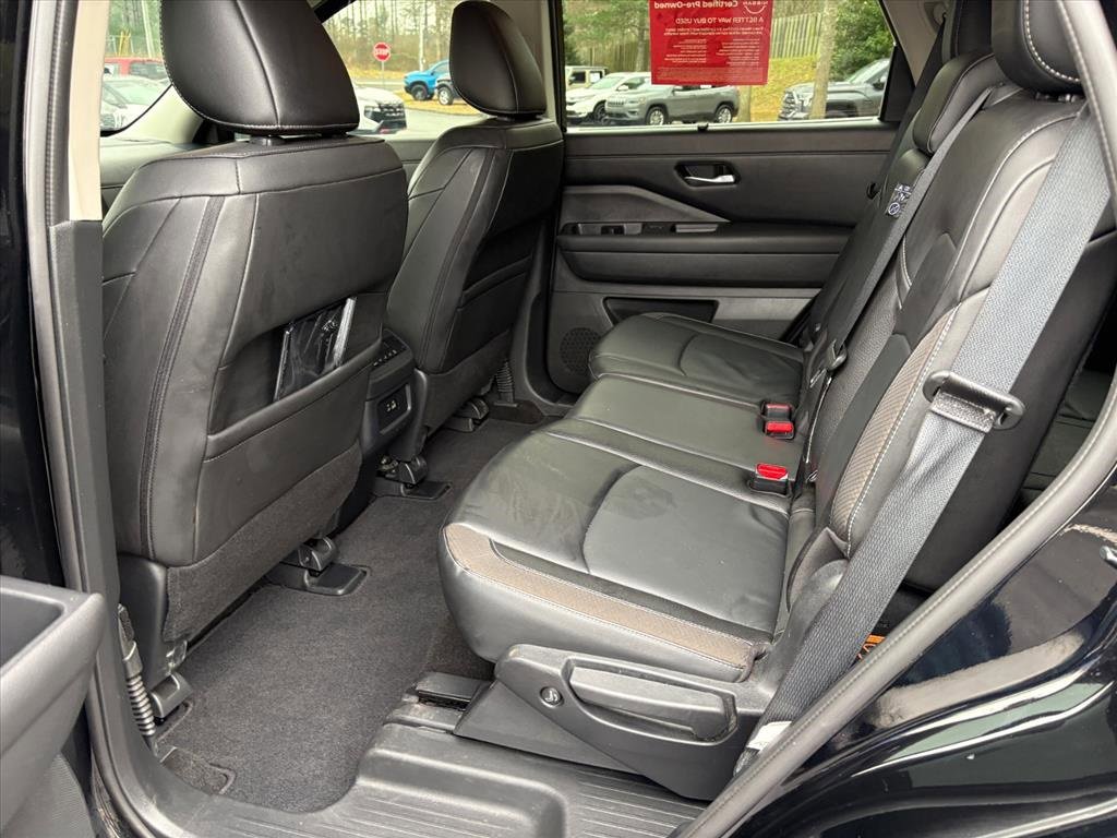 Certified 2024 Nissan Pathfinder SL image 20