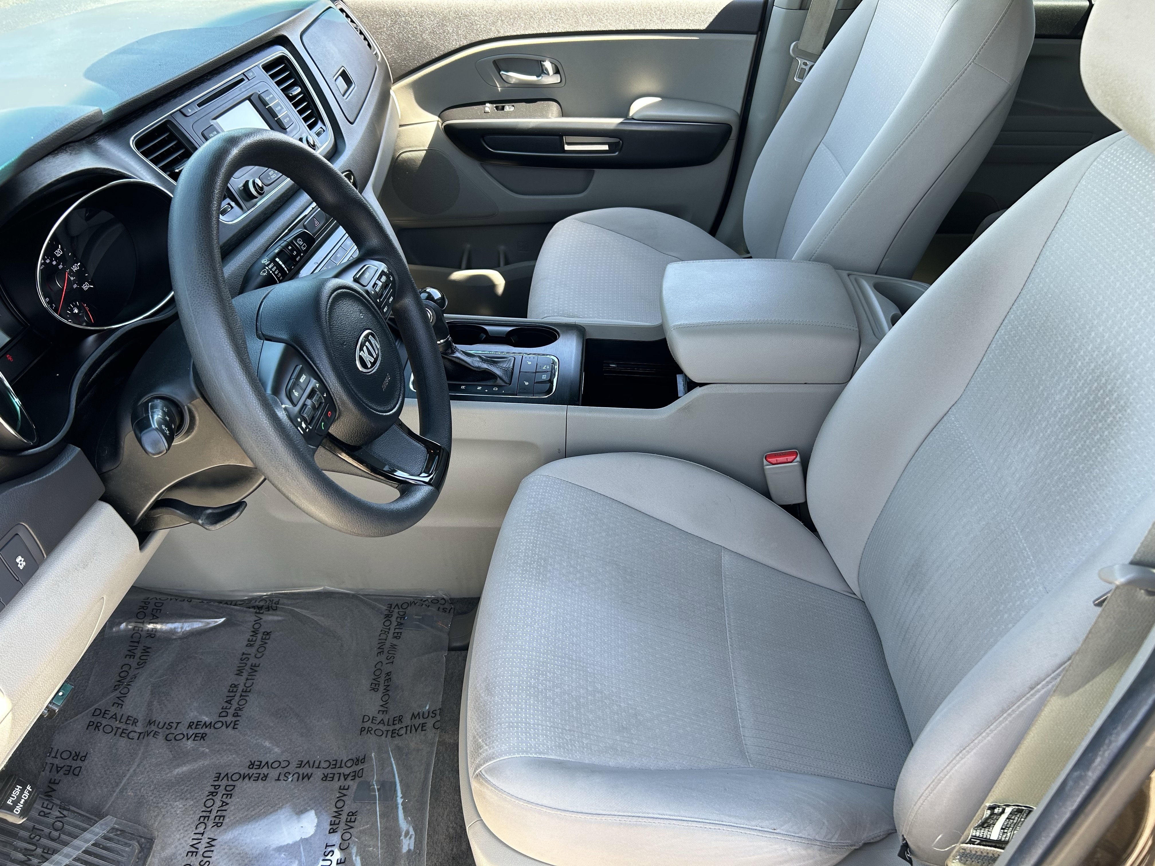 Used 2016 Kia Sedona LX w/ LX Convenience Package image 20