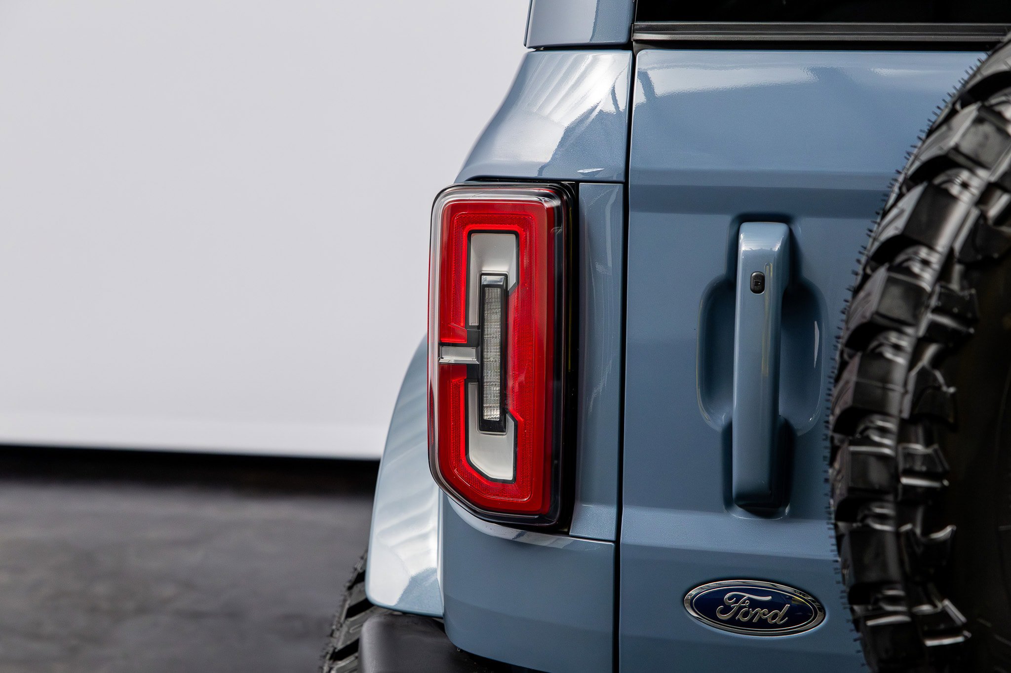 Used 2025 Ford Bronco Outer Banks AWD/4WD image 17