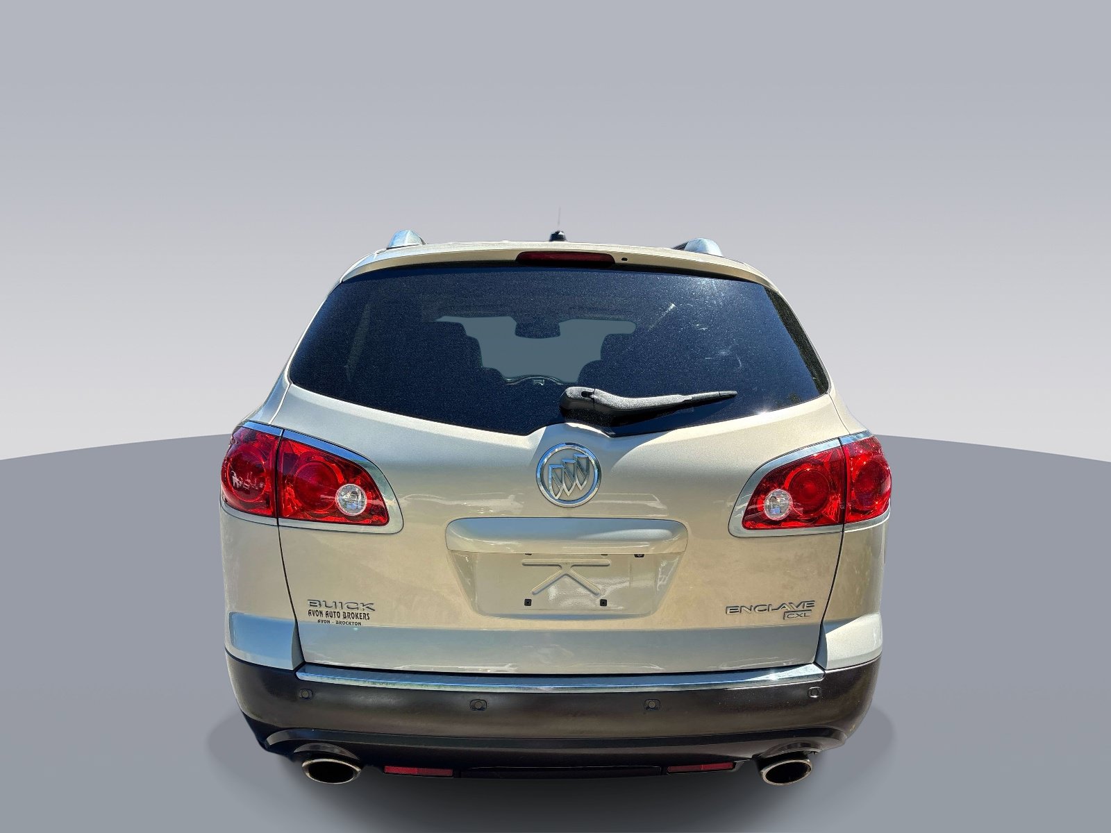 Used 2011 Buick Enclave CXL FWD image 4
