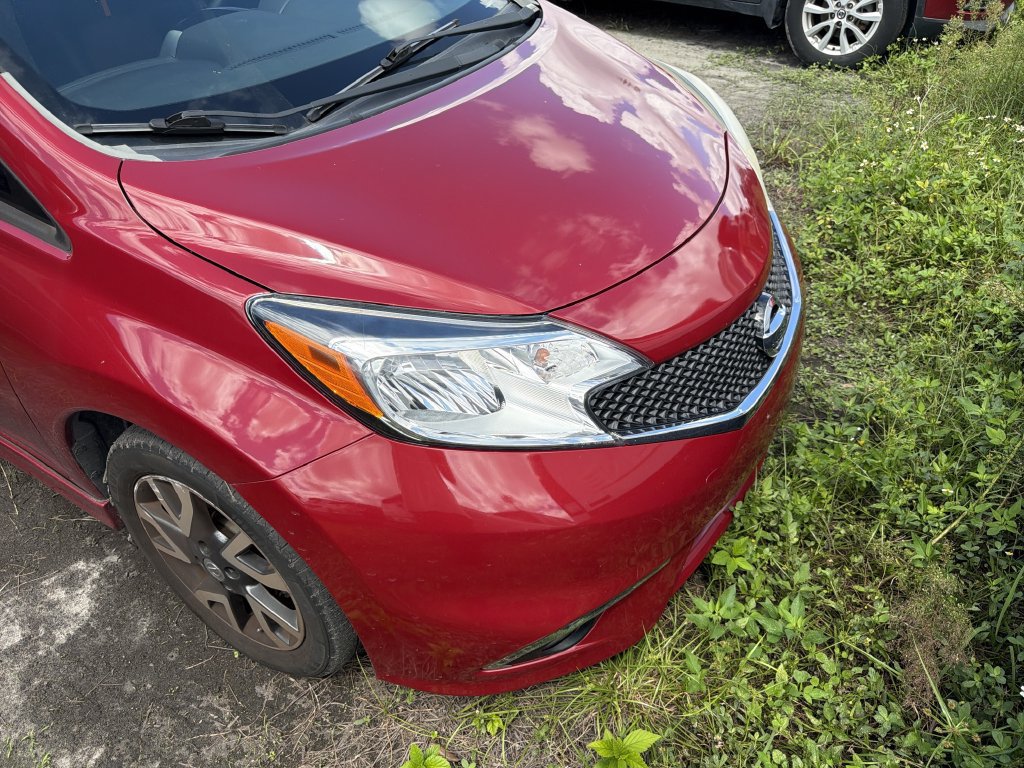 Used 2015 Nissan Versa Note SR w/ SR Tech Package FWD image 4