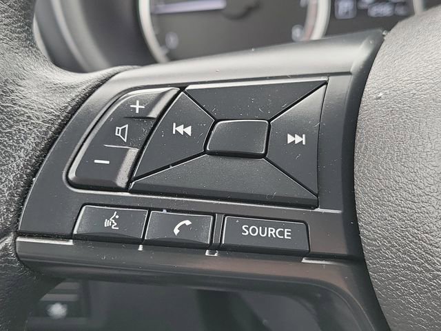 Used 2023 Nissan Kicks S image 8