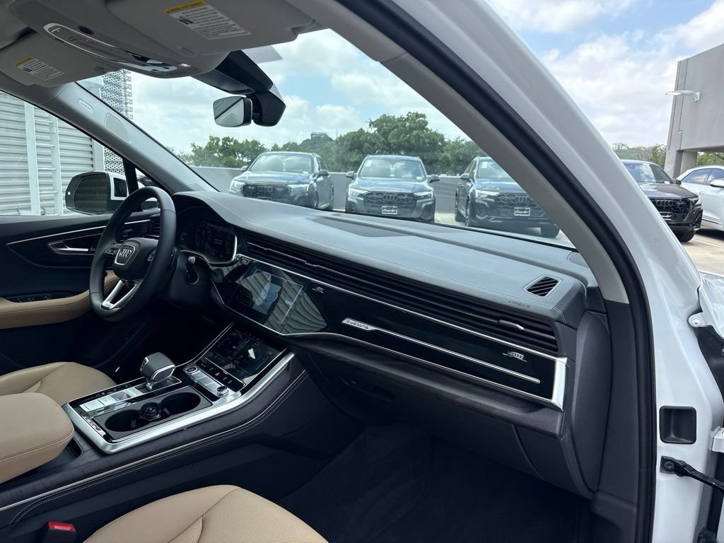 Used 2026 Audi Q7 3.0T Premium Plus w/ Premium Plus Package AWD/4WD image 15