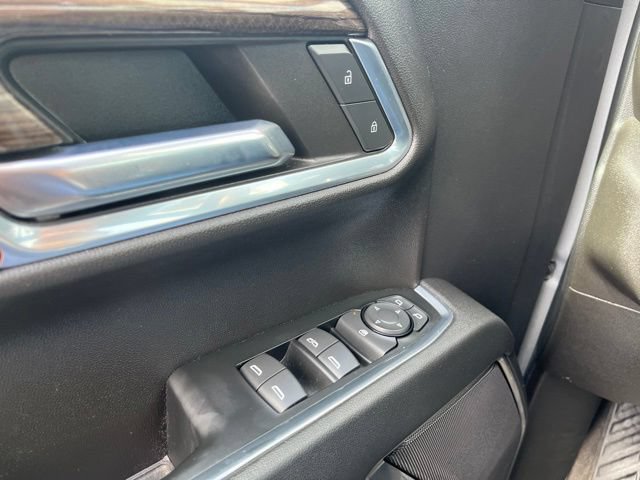 Used 2023 Chevrolet Silverado 1500 LT AWD/4WD image 32