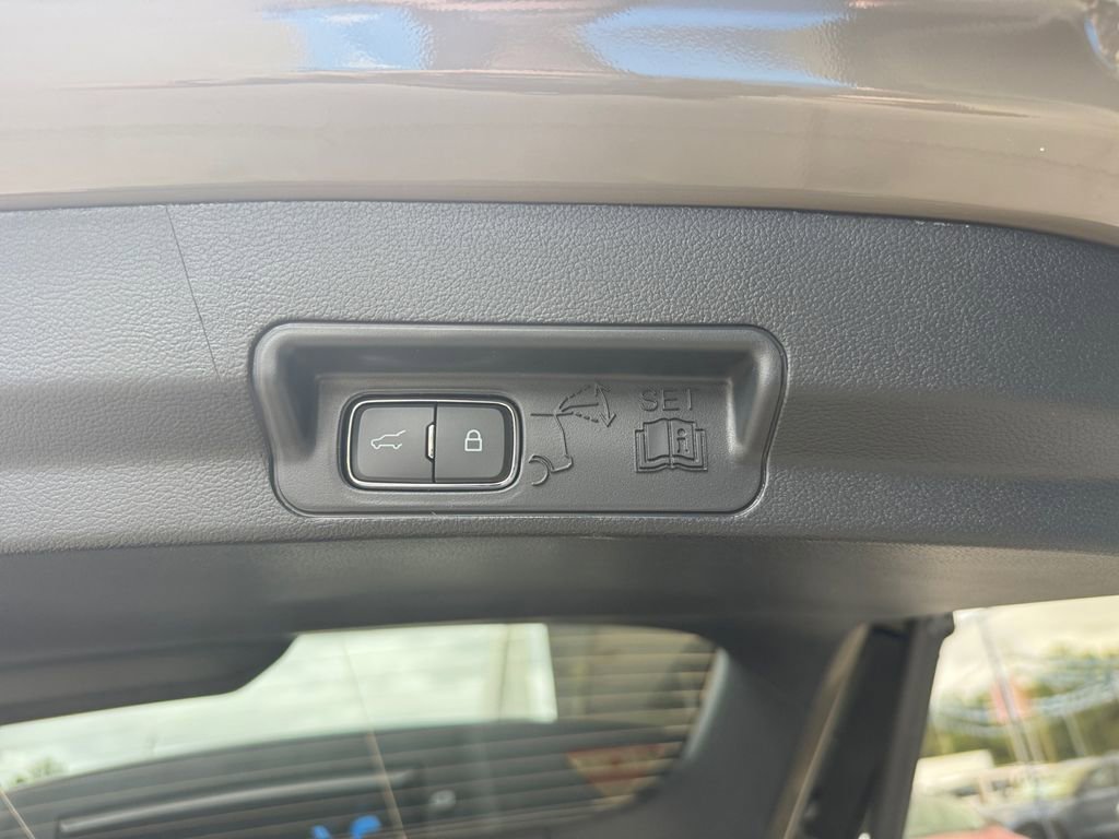 New 2026 Ford Explorer ST image 21