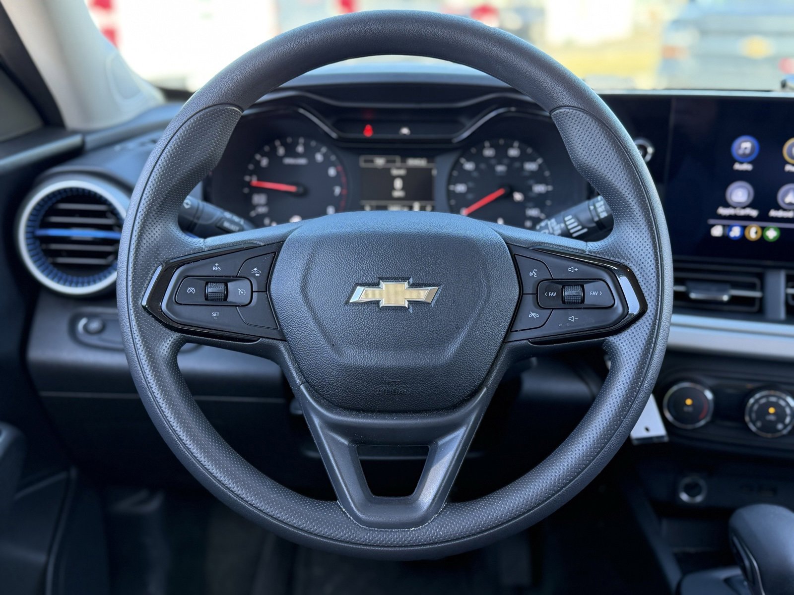 Used 2024 Chevrolet Trax LS image 15