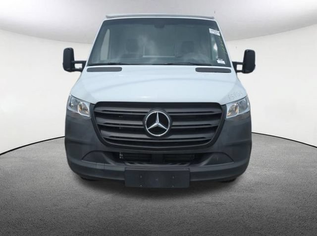 Used 2024 Mercedes-Benz Sprinter 3500 image 2