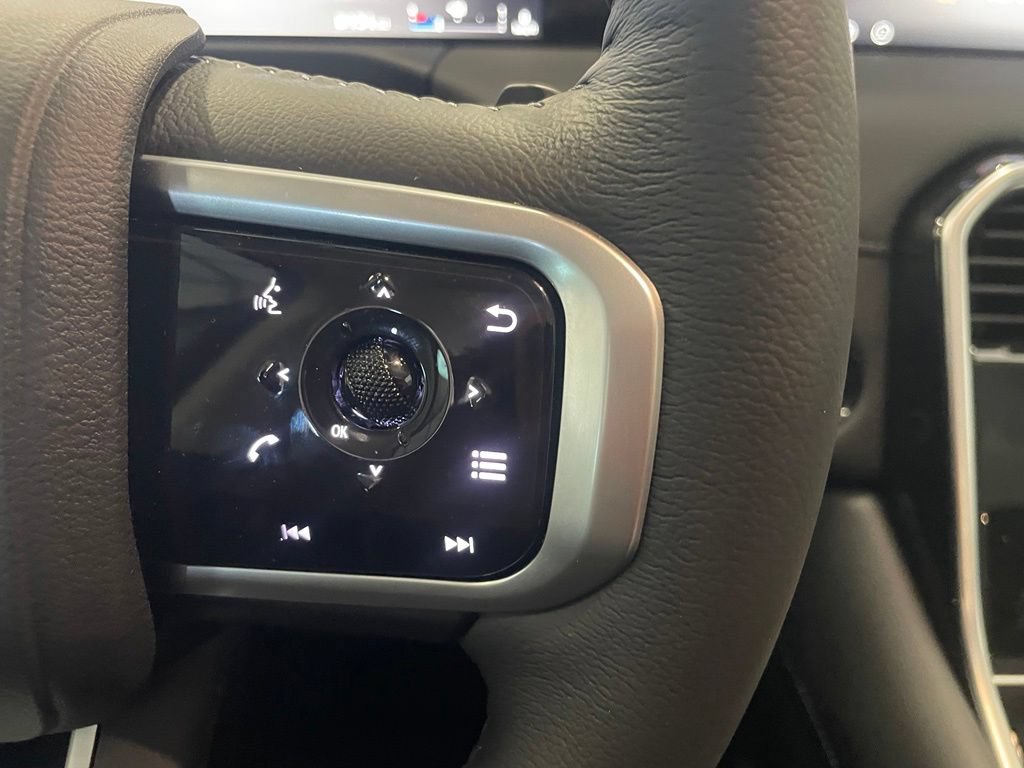 Certified 2026 Nissan Armada SV RWD image 14