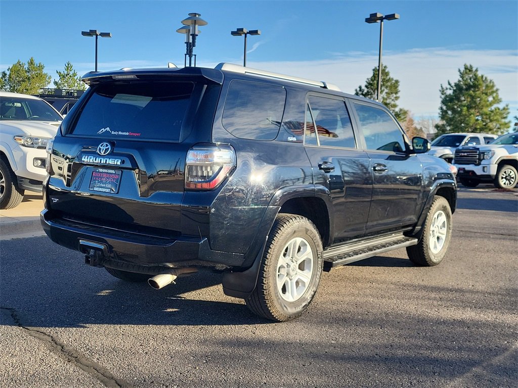 Used 2016 Toyota 4Runner SR5 image 5