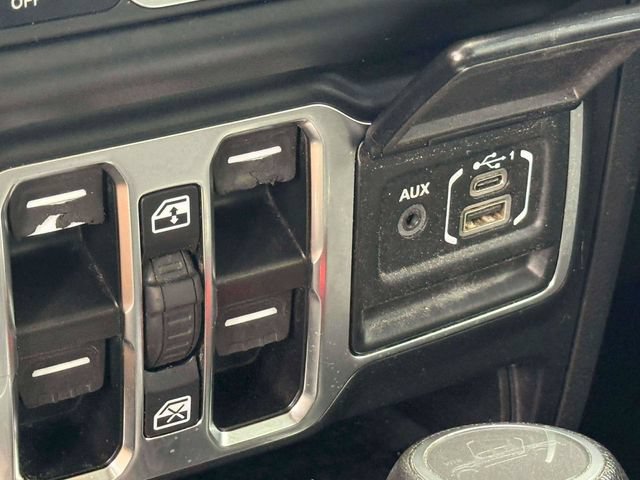 Used 2022 Jeep Gladiator Sport AWD/4WD image 30