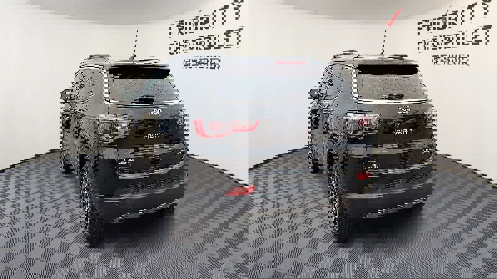 Used 2024 Jeep Compass Limited image 7