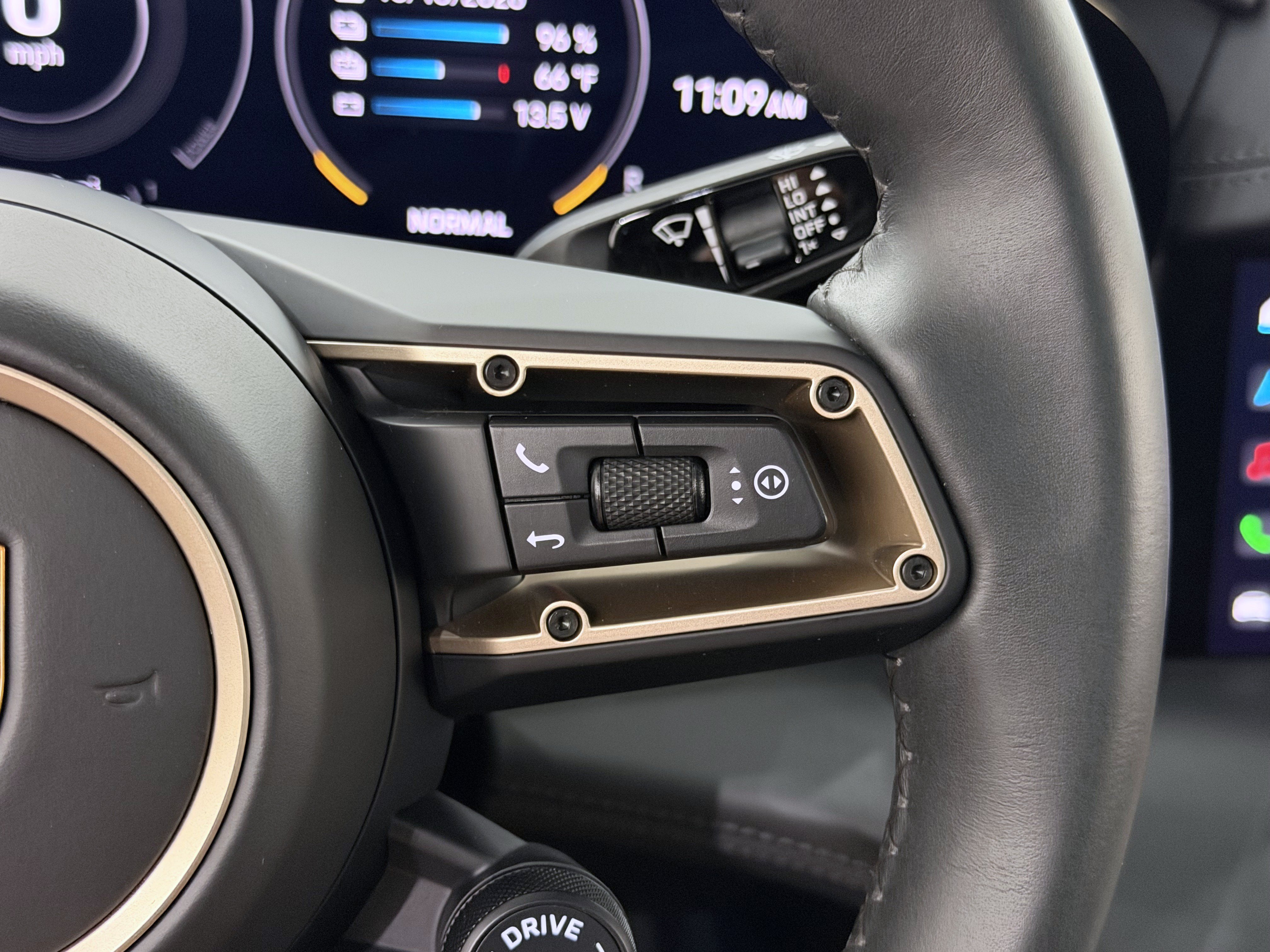Certified 2022 Porsche Taycan Turbo AWD/4WD image 51