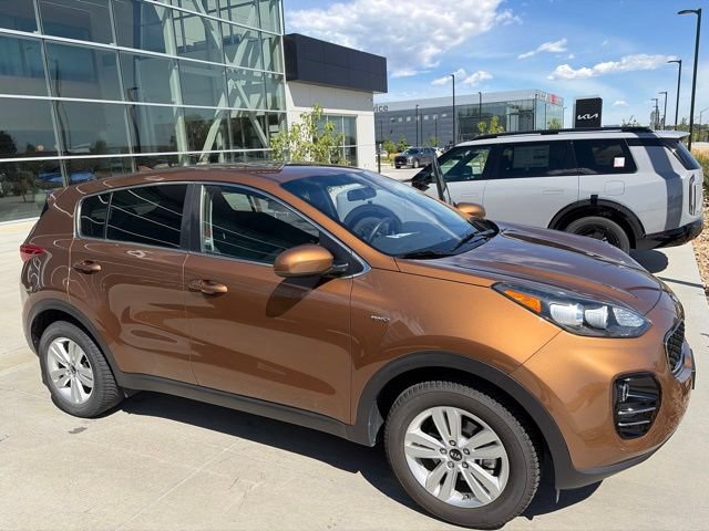 Used 2019 Kia Sportage LX AWD/4WD image 3