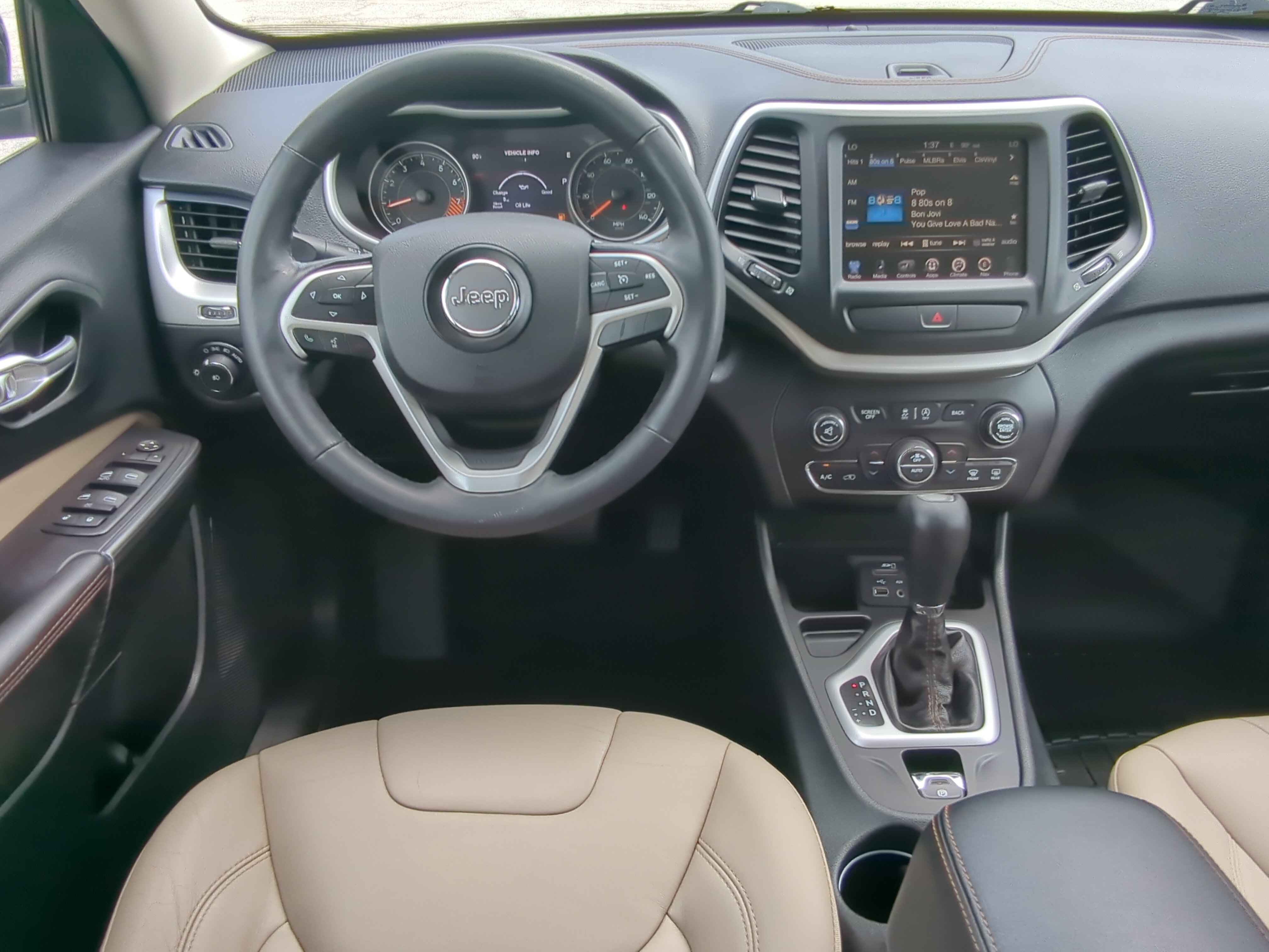 Used 2015 Jeep Cherokee Limited FWD image 14