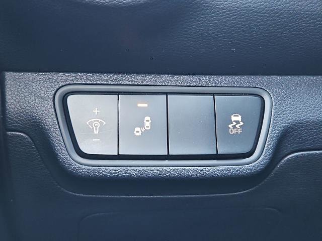 Used 2023 Kia Forte GT-Line w/ GT-Line Technology Package image 18