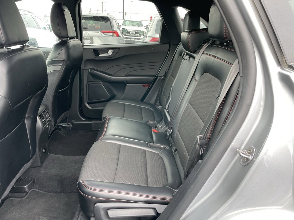 Used 2024 Ford Escape ST-Line image 8