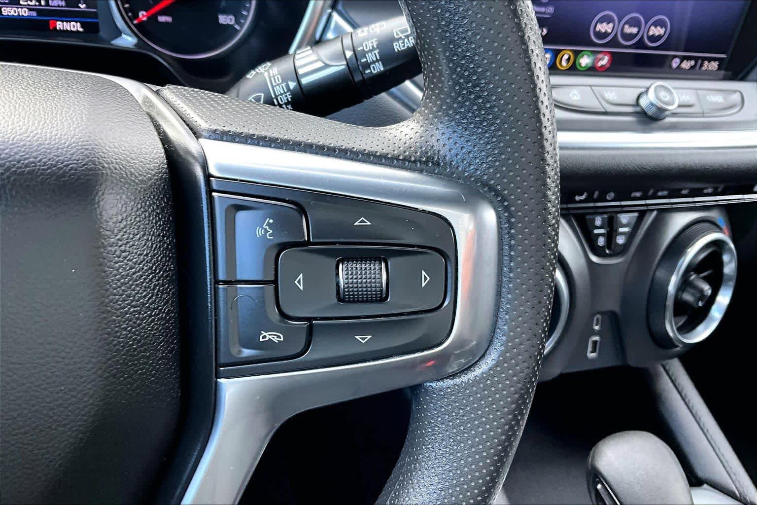Used 2022 Chevrolet Blazer LT image 23