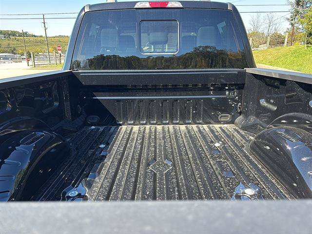 New 2027 Ford F250 XL w/ Tremor Off-Road Package AWD/4WD image 17