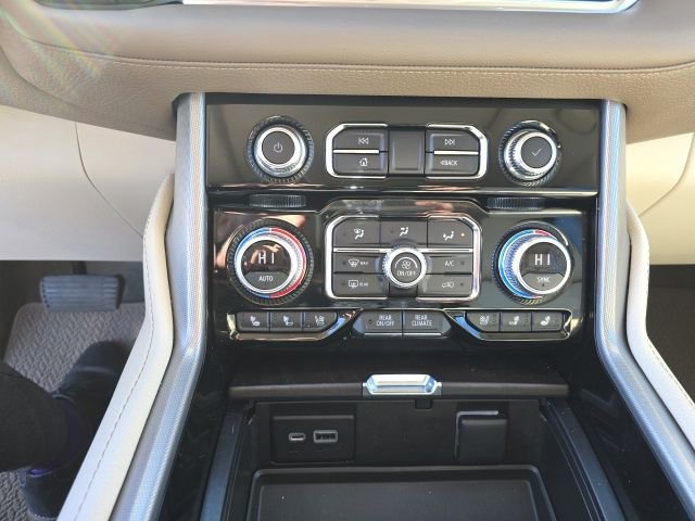Used 2023 GMC Yukon Denali image 20