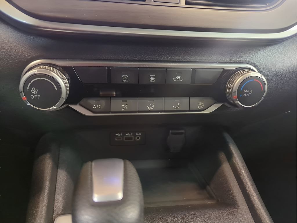 Used 2025 Nissan Altima 2.5 SV image 15