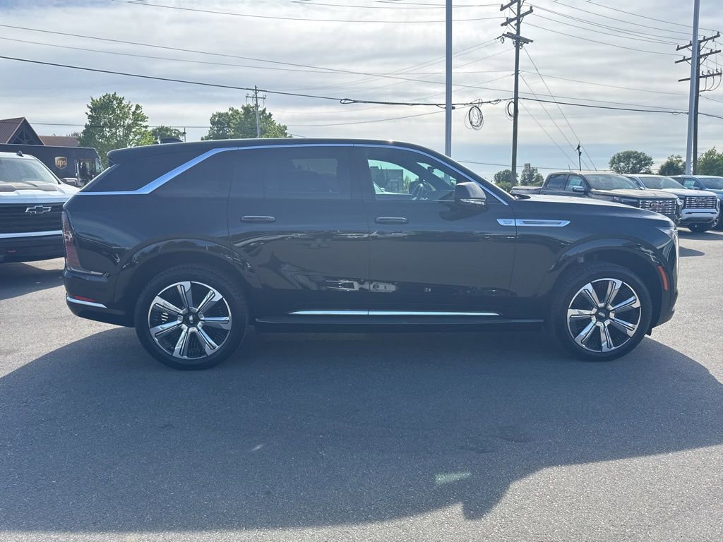 Used 2025 Cadillac Escalade IQ Luxury 1 AWD/4WD image 6