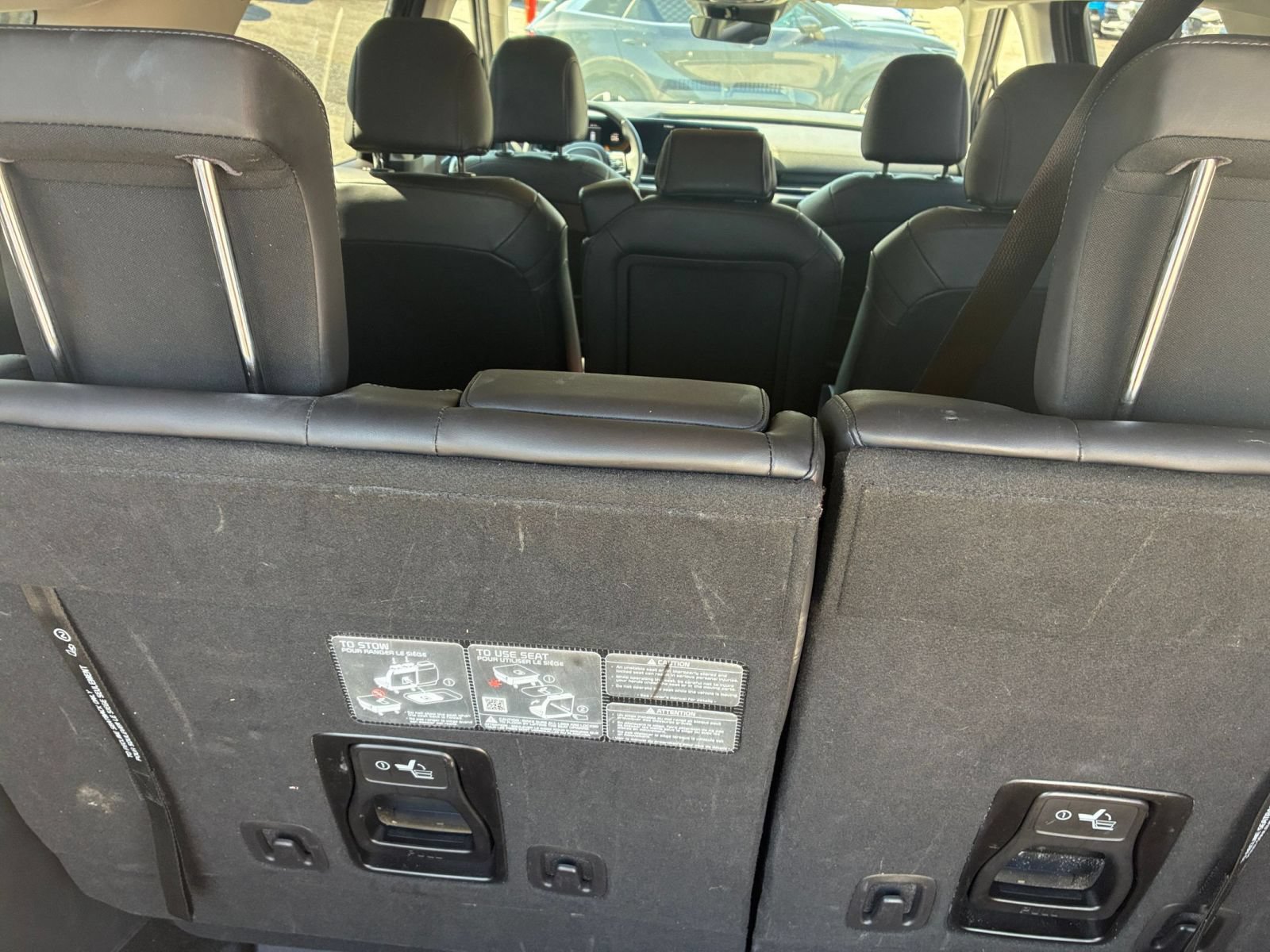 Used 2026 Kia Carnival FWD image 26