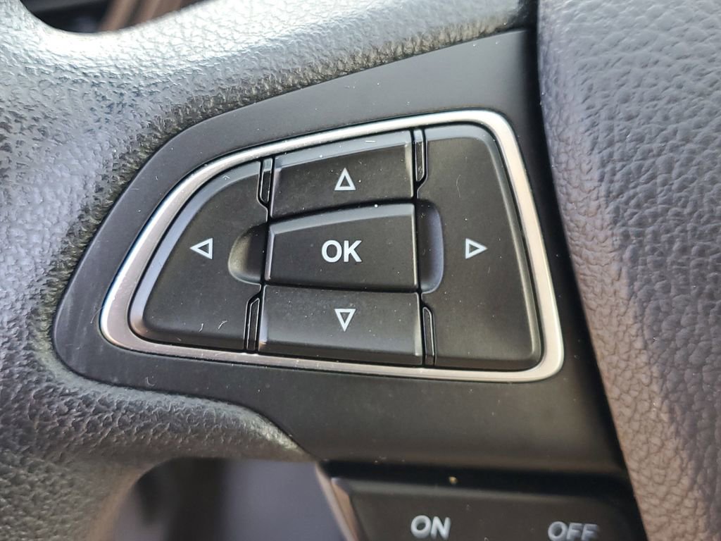 Used 2018 Ford Escape SE image 24