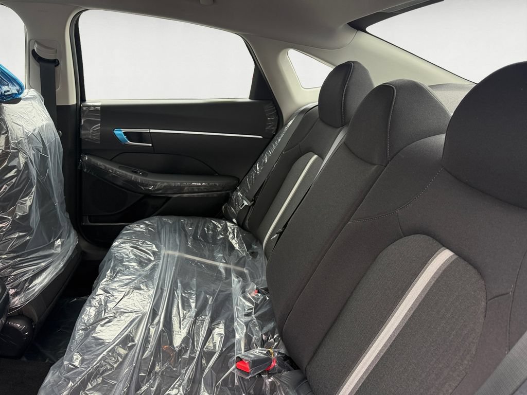 New 2026 Hyundai Sonata SE FWD image 14