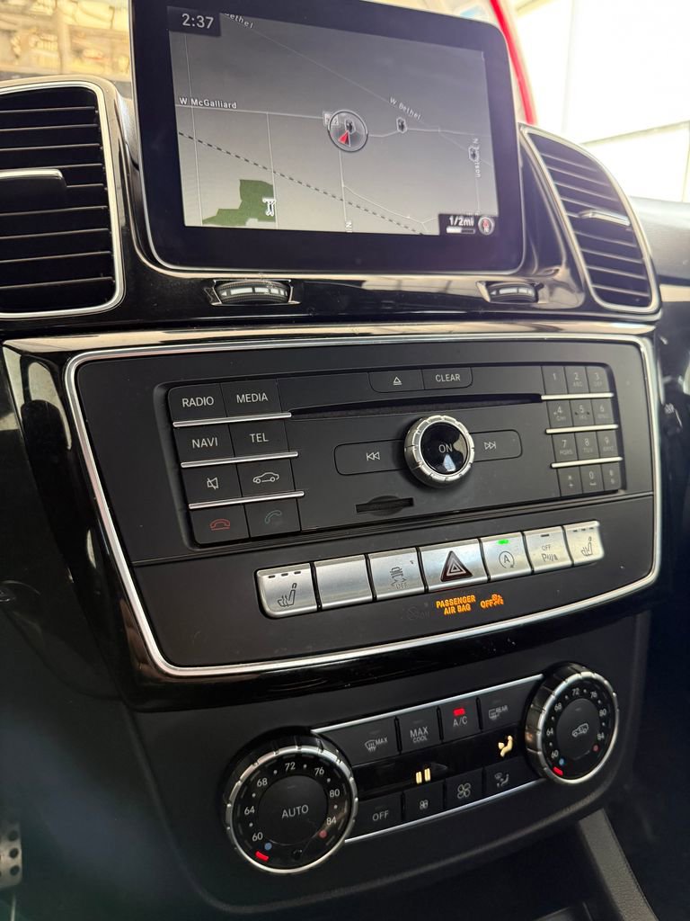 Used 2019 Mercedes-Benz GLE 400 4MATIC w/ Premium 1 Package image 10