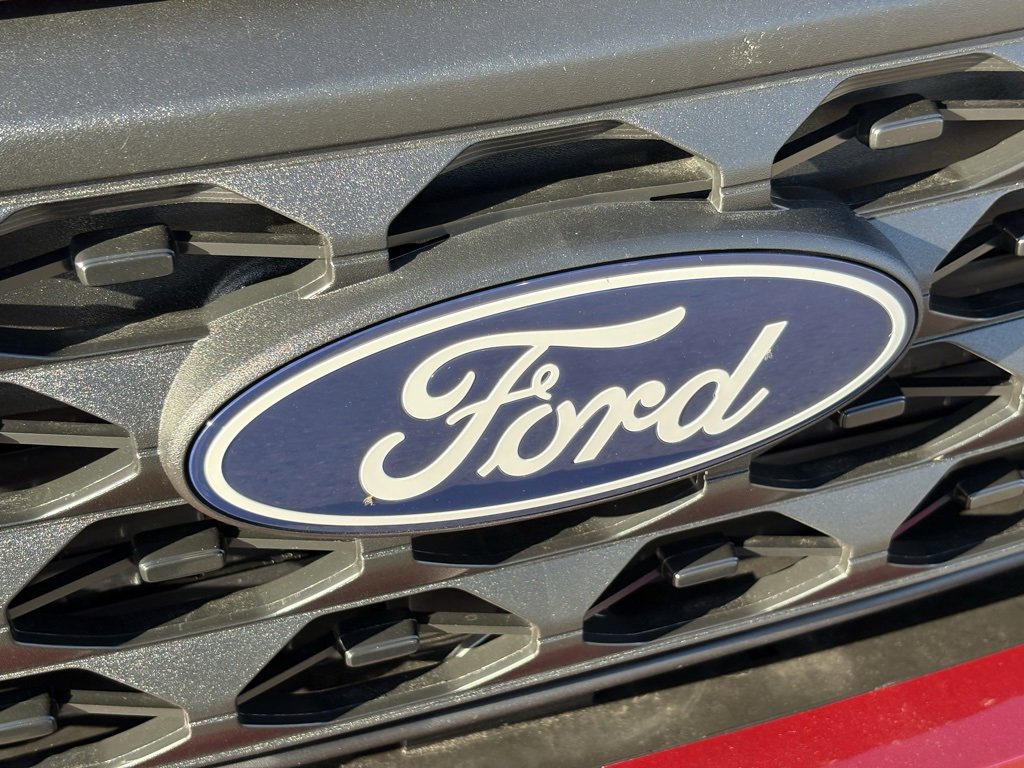 New 2025 Ford Maverick XLT image 9