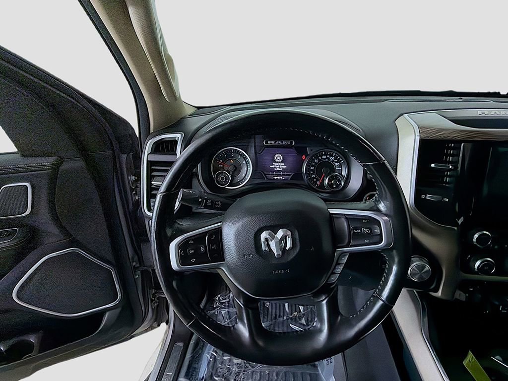 Used 2020 RAM 1500 Laramie image 29