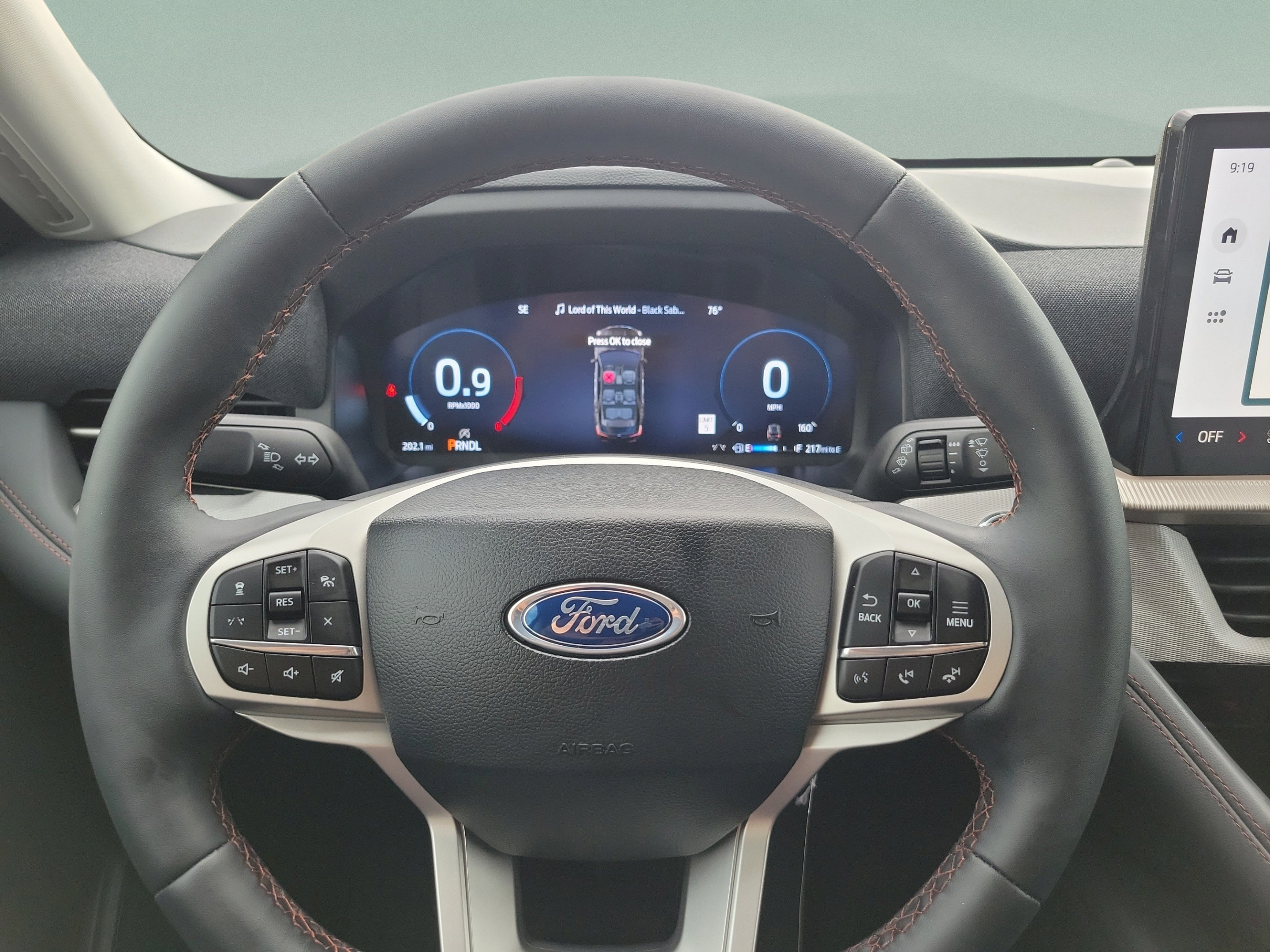 New 2026 Ford Explorer Active w/ Active Comfort Package AWD/4WD image 21