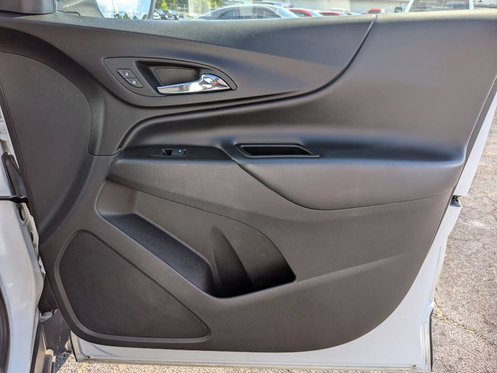 Used 2023 Chevrolet Equinox LT w/ LPO, Floor Liner Package AWD/4WD image 35