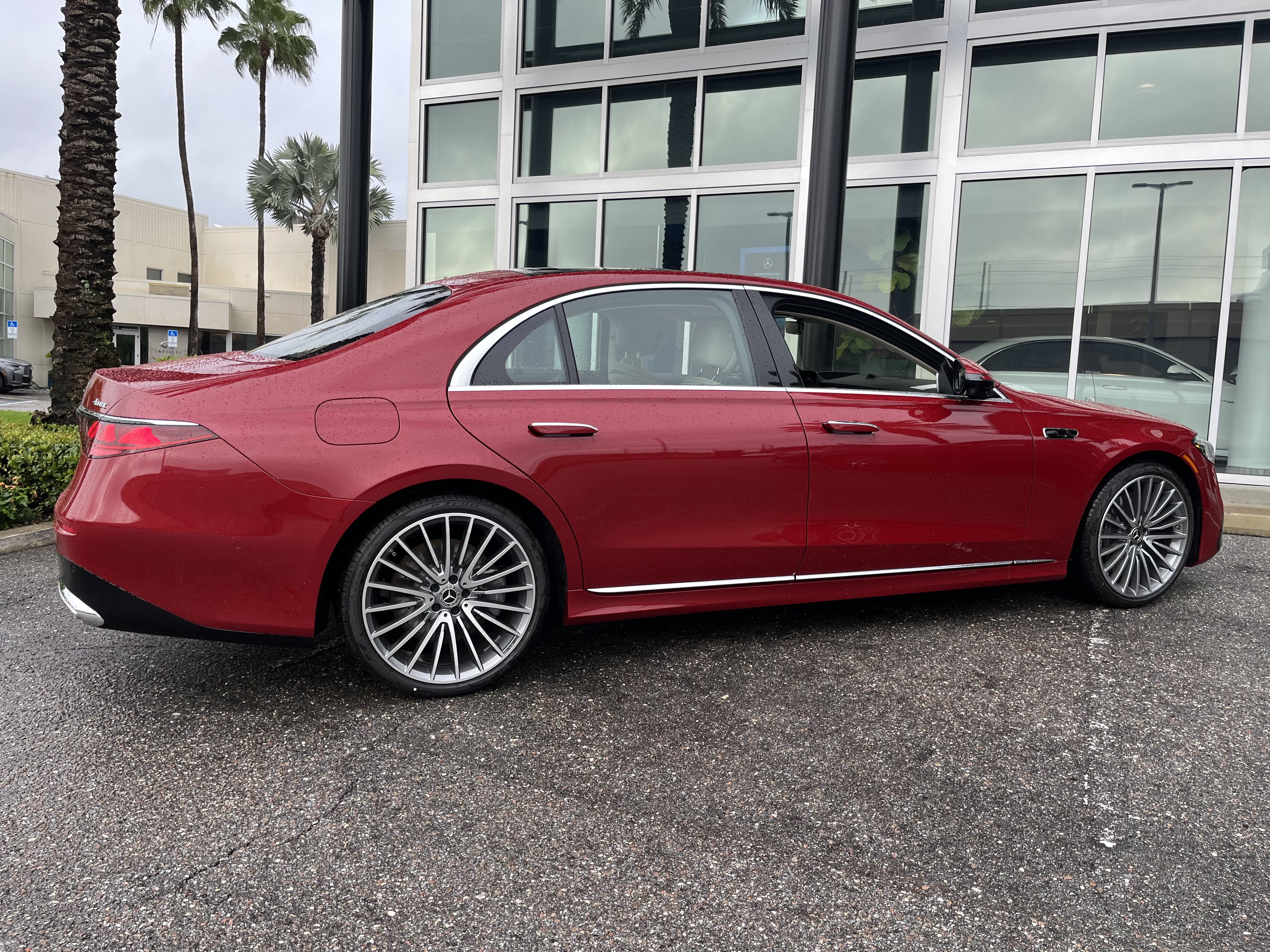New 2027 Mercedes-Benz S 580 4MATIC Sedan image 7