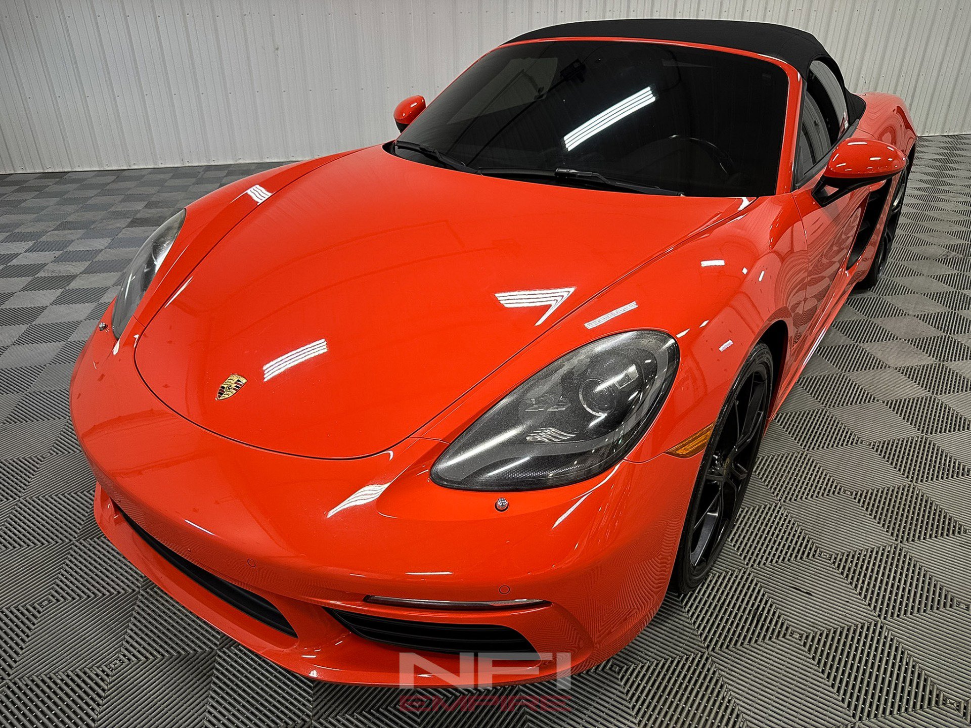 Used 2017 Porsche 718 Boxster Roadster 2D image 6