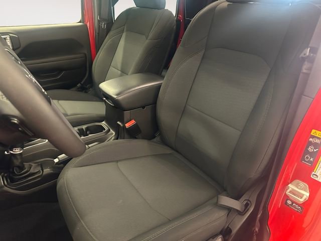Used 2023 Jeep Gladiator Sport image 9