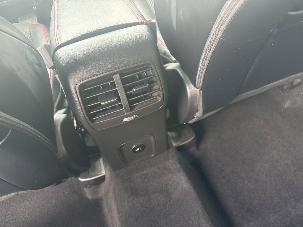 Used 2025 Ford Escape ST-Line Select w/ Tech Pack #1 image 17