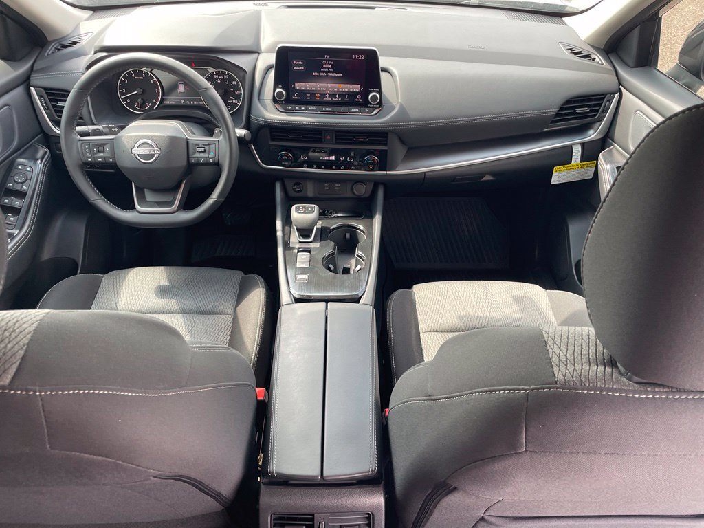 Certified 2026 Nissan Rogue SV FWD image 15