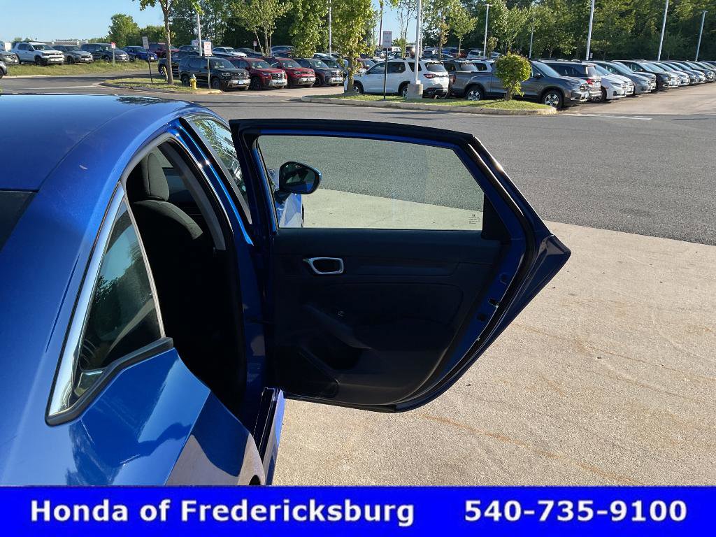 Used 2022 Honda Civic EX image 18