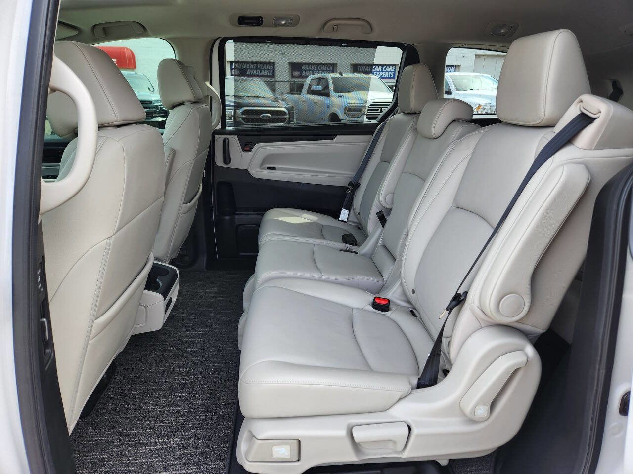 Used 2025 Honda Odyssey EX-L image 12