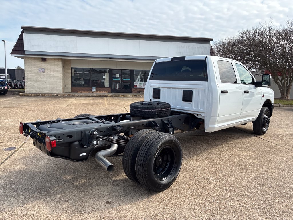 New 2026 RAM 3500 Tradesman AWD/4WD image 5